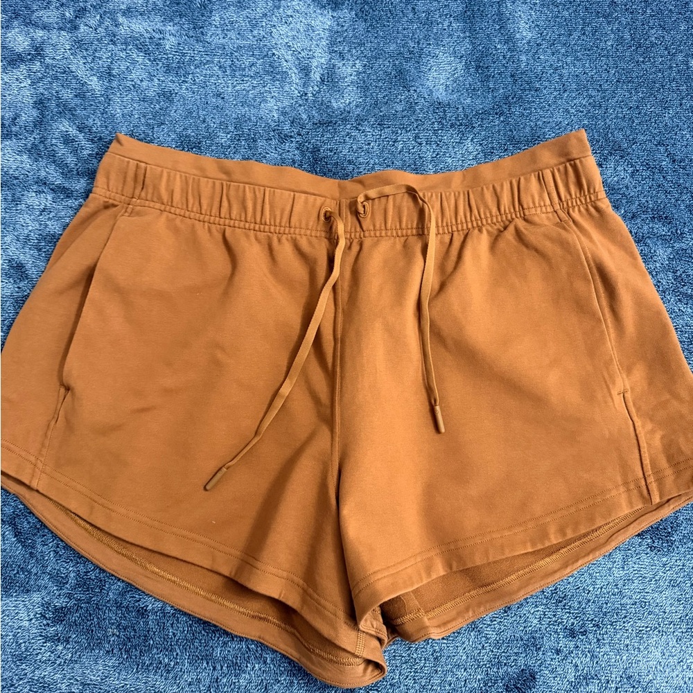NWOT Lululemon Inner Glow High-Rise Short 3" Copper Brown - Picture 4 of 8